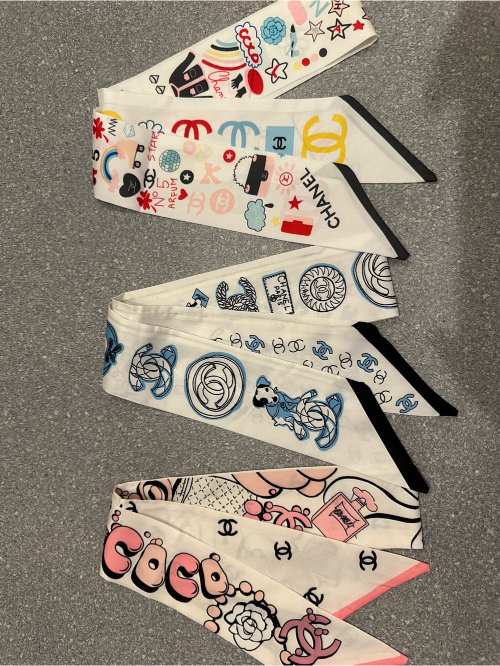 New White Multicolor Printed  Twilly Bundle